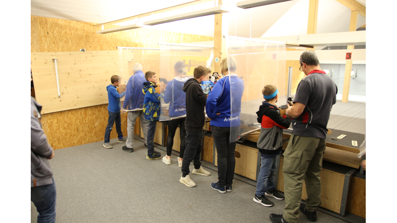 Bild 4 von 9